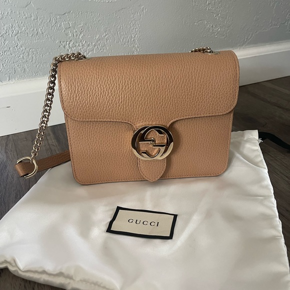 Authentic Gucci crossbody - Picture 6 of 11